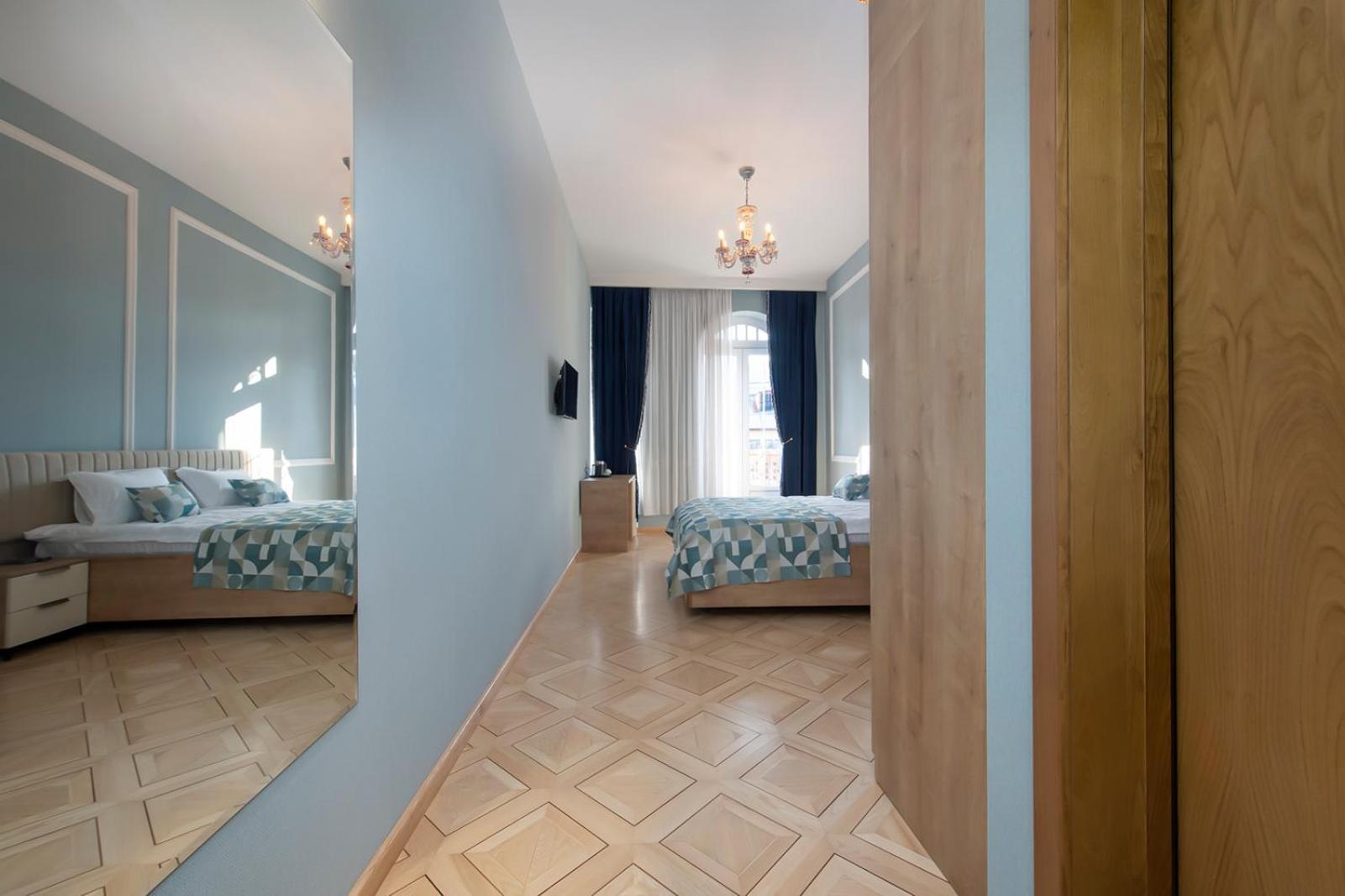 Hotel Solo Tbilisi Zewnętrze zdjęcie